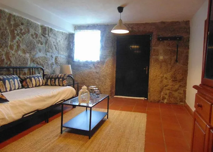 Casa De Granito Charmosa